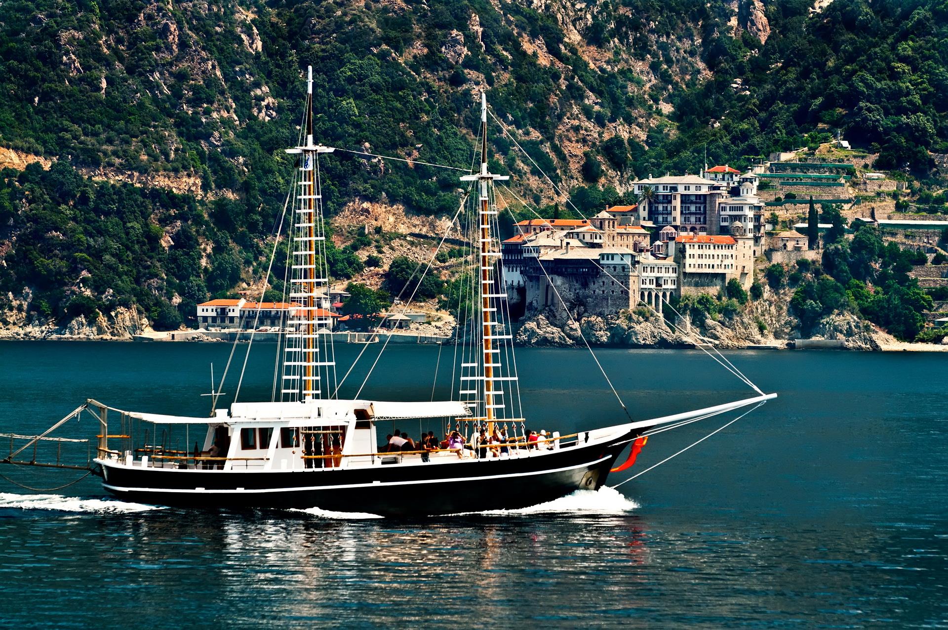Cruise to Mount Athos - Stavros - Villa Riviera www.villariviera.gr